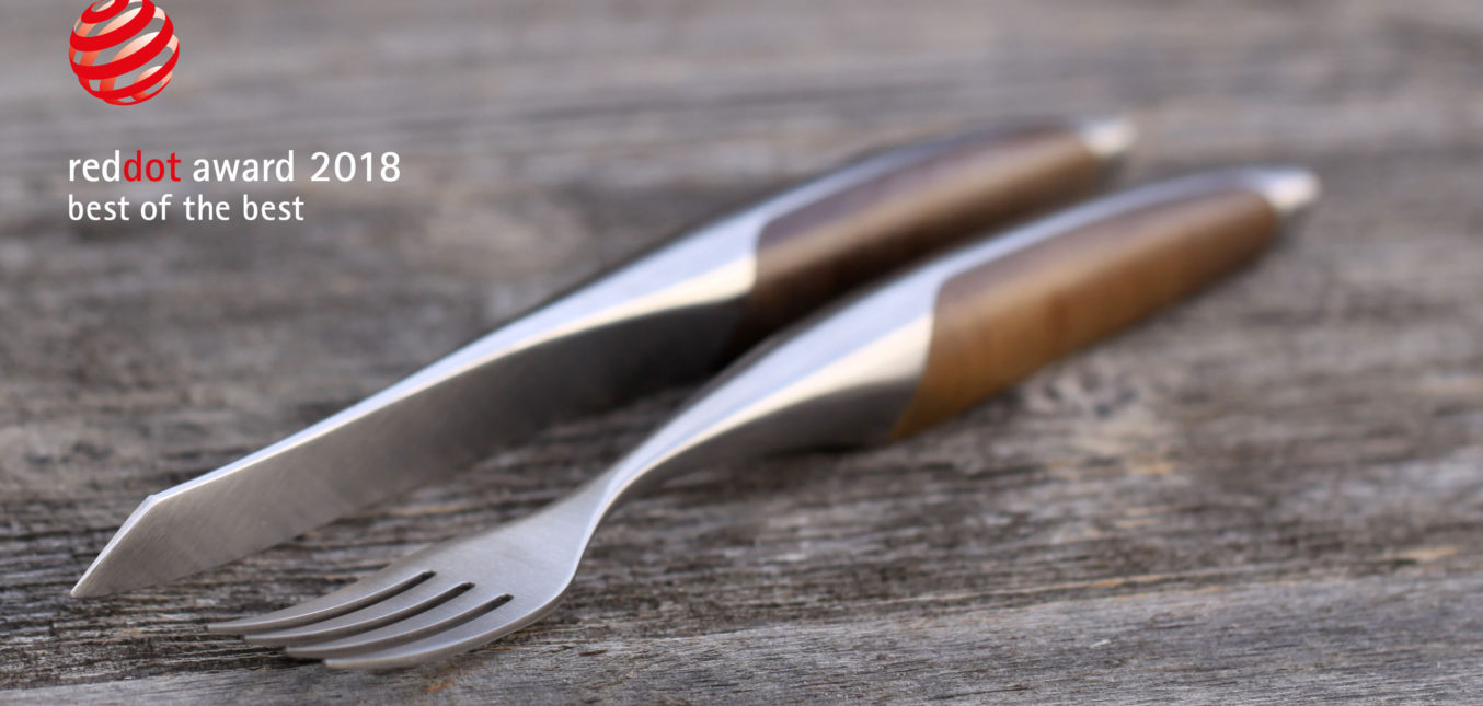 Ausgezeichnet: Das sknife Steakbesteck wird mit dem reddot Award ausgezeichnet